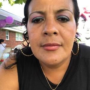 Meet your Posher, Yaquelin